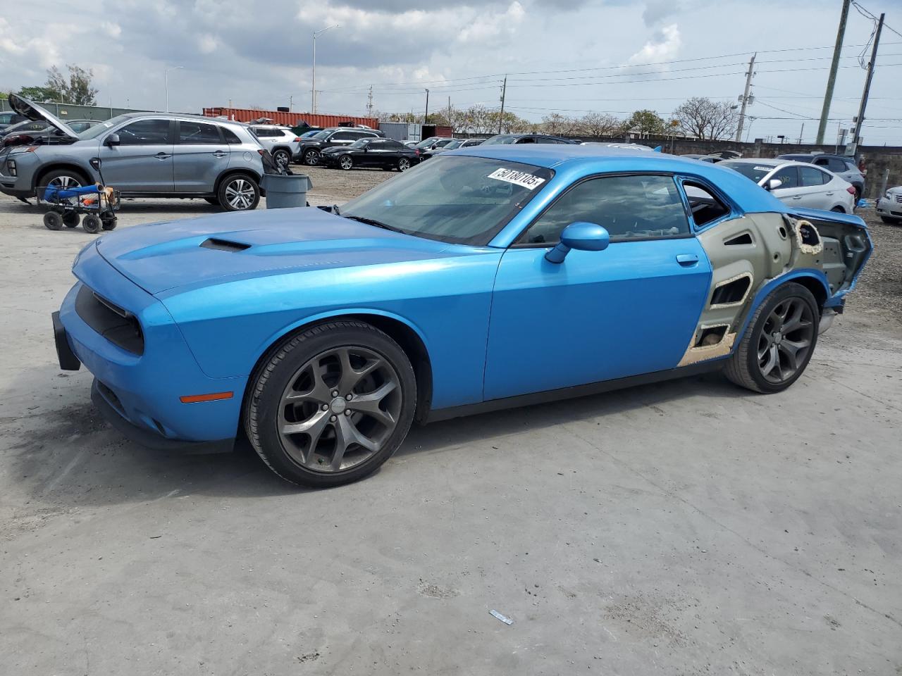 DODGE CHALLENGER 2016