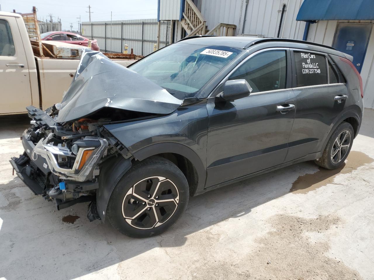 KIA NIRO EX 2024