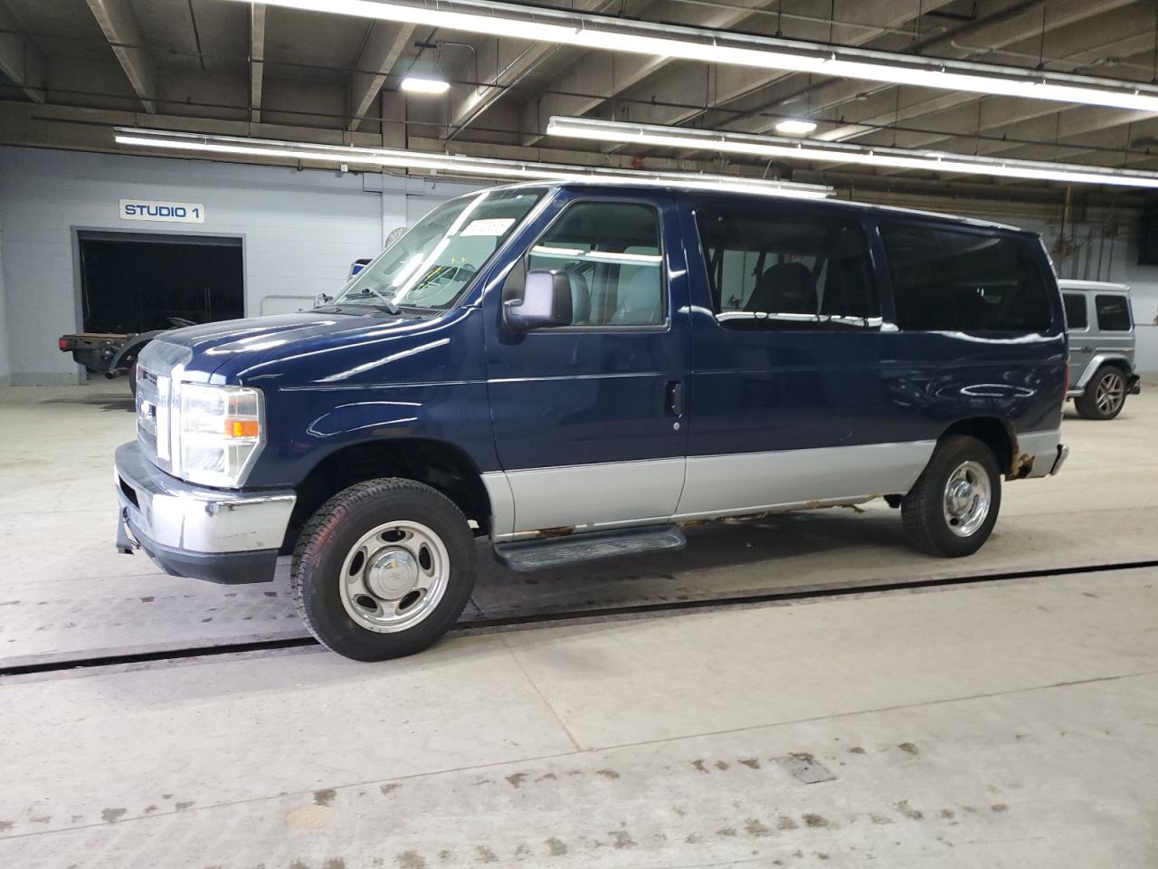 FORD ECONOLINE 2008
