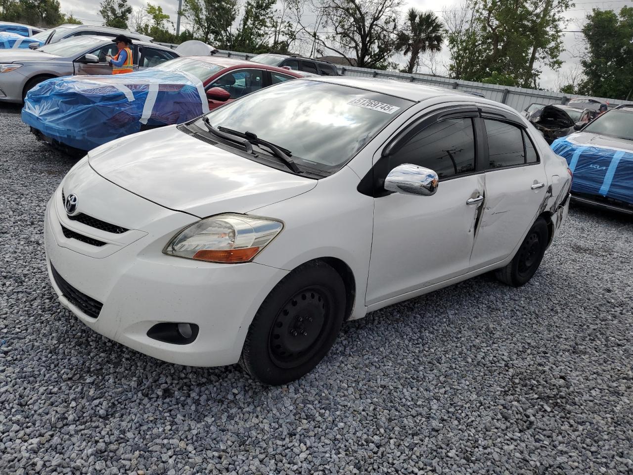 TOYOTA YARIS 2008