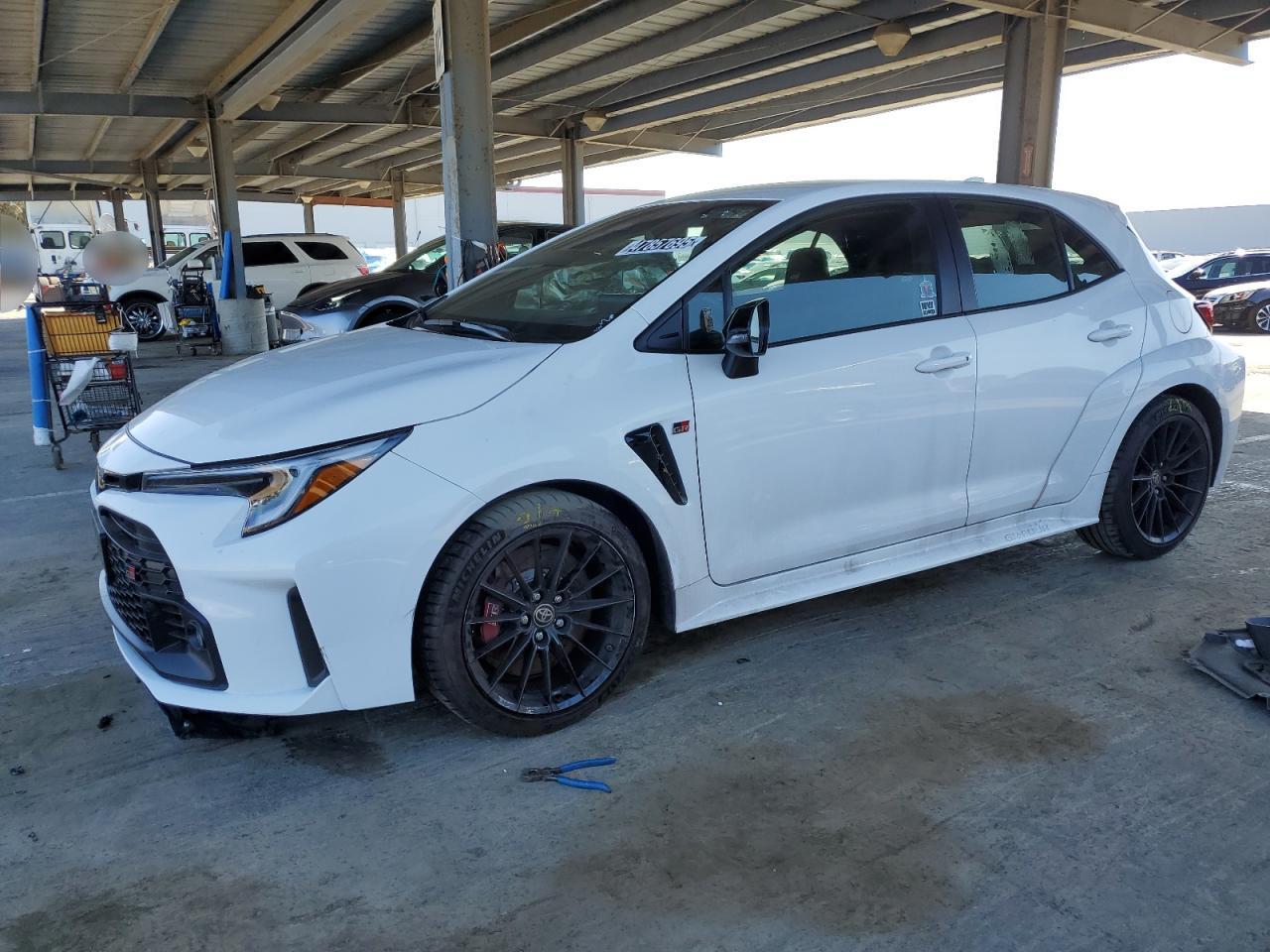 TOYOTA GR COROLLA 2024