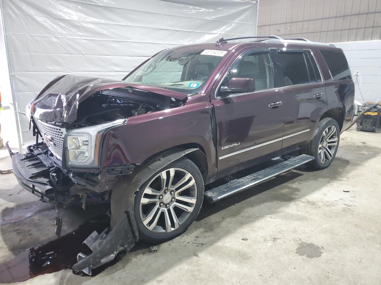 GMC YUKON DENA 2017