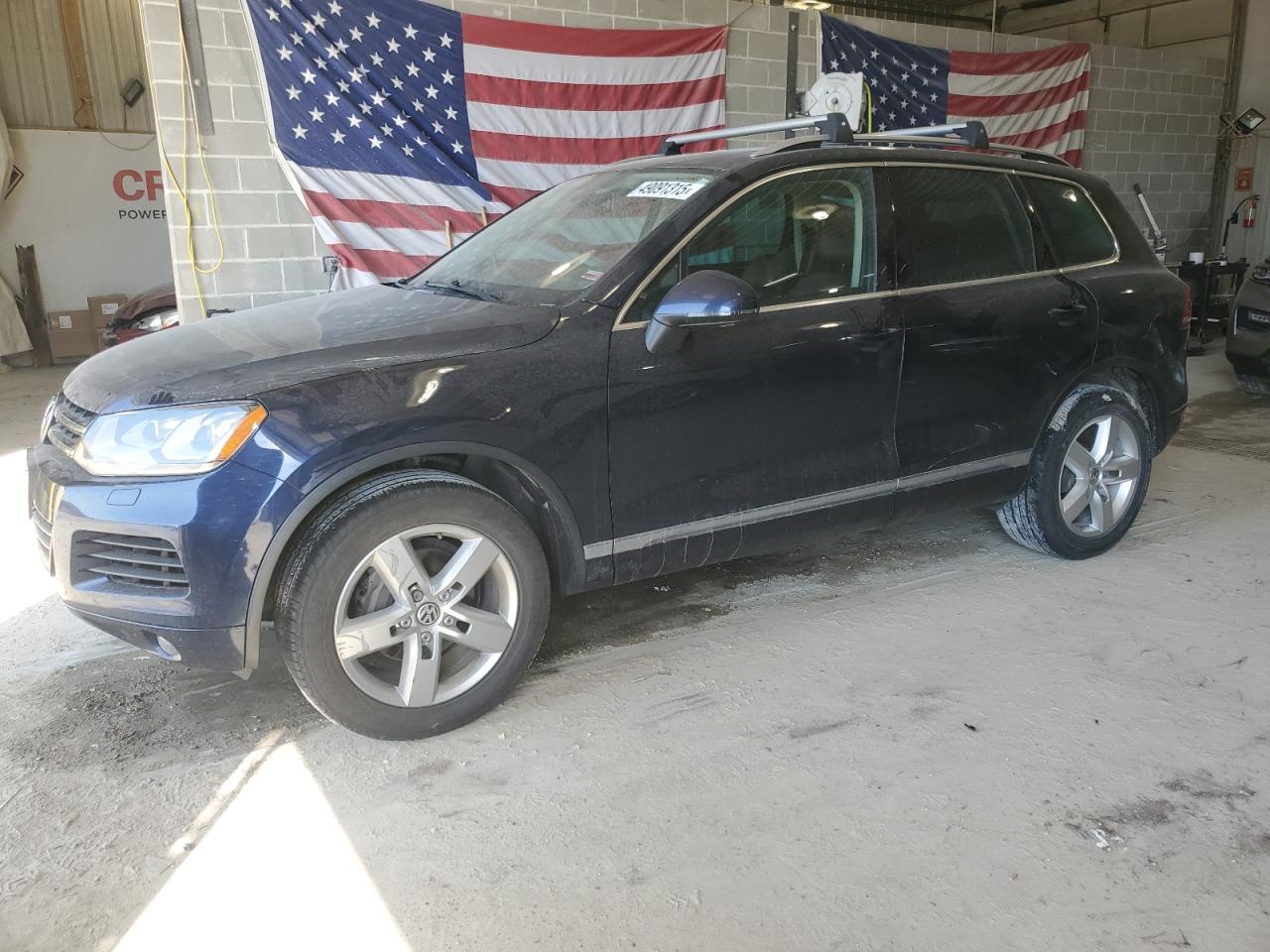 VOLKSWAGEN TOUAREG V6 2014