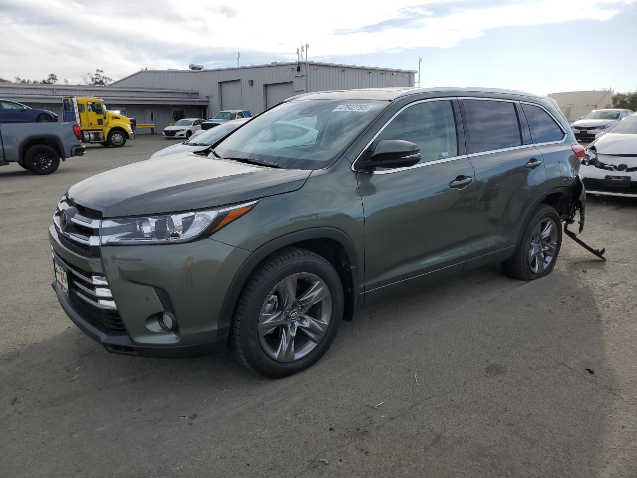 TOYOTA HIGHLANDER 2018