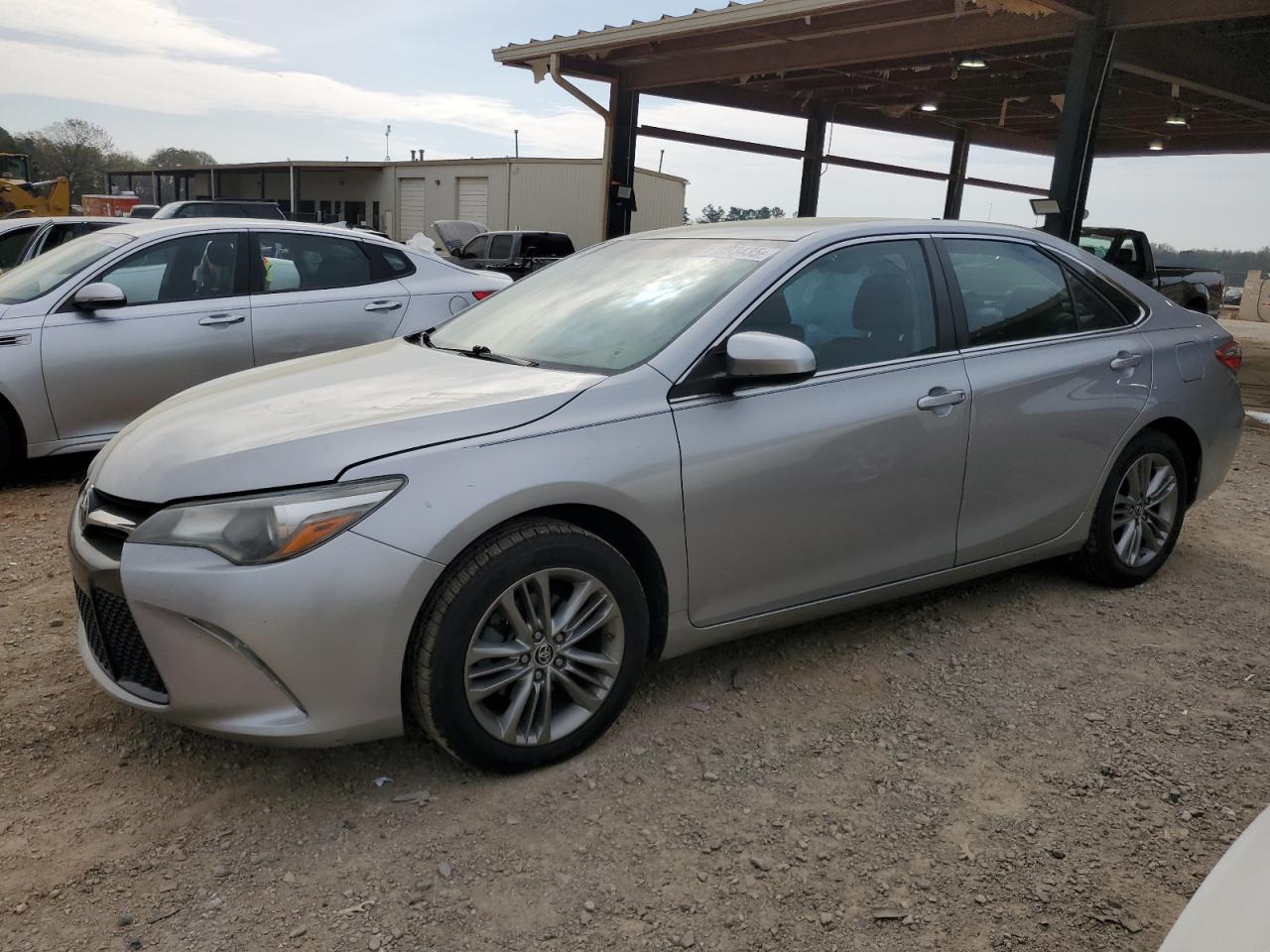 TOYOTA CAMRY LE 2015