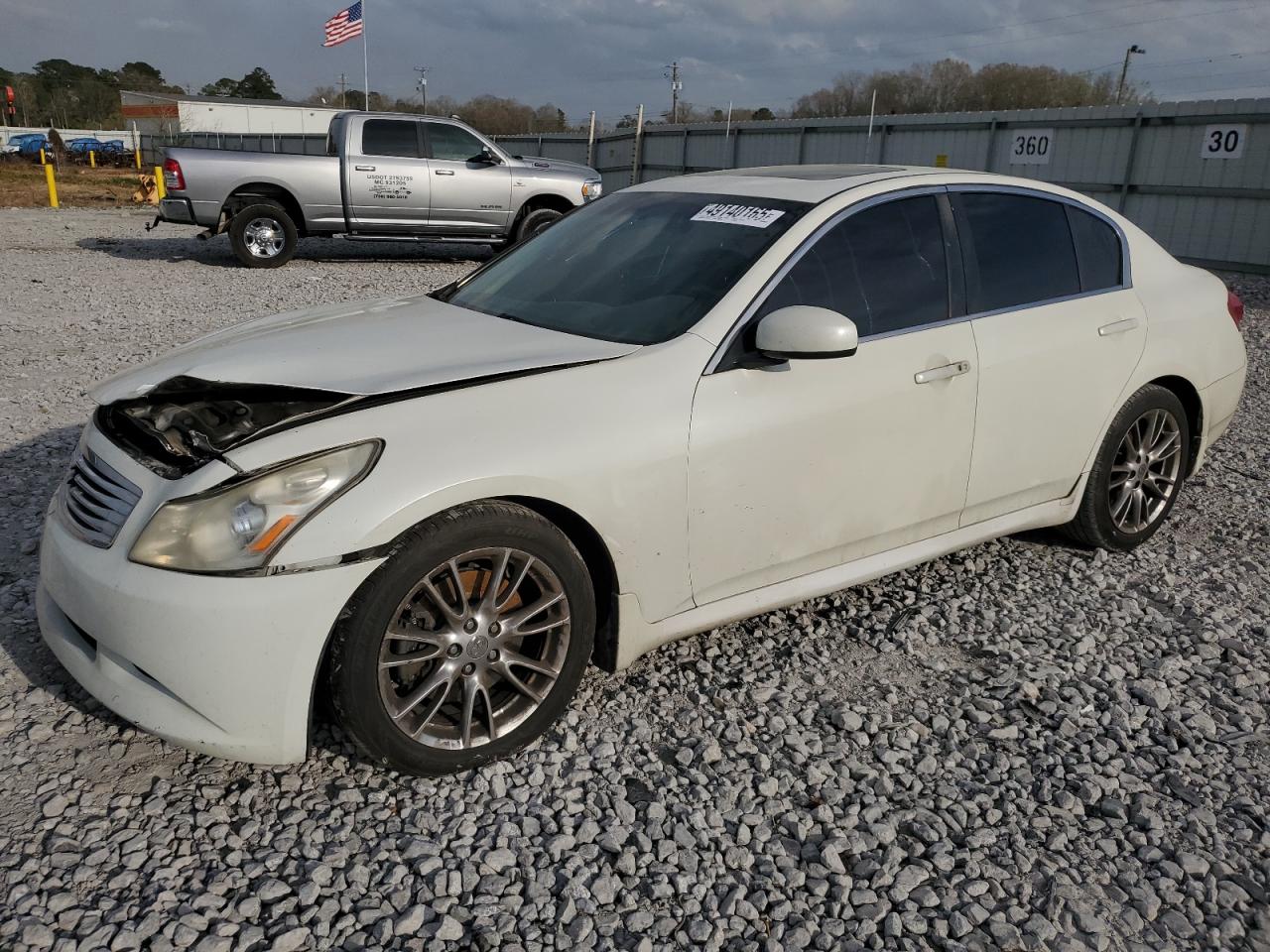 INFINITI G35 2008
