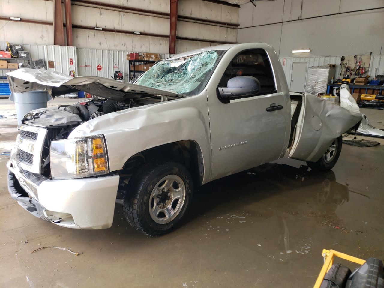 CHEVROLET SILVERADO 2011