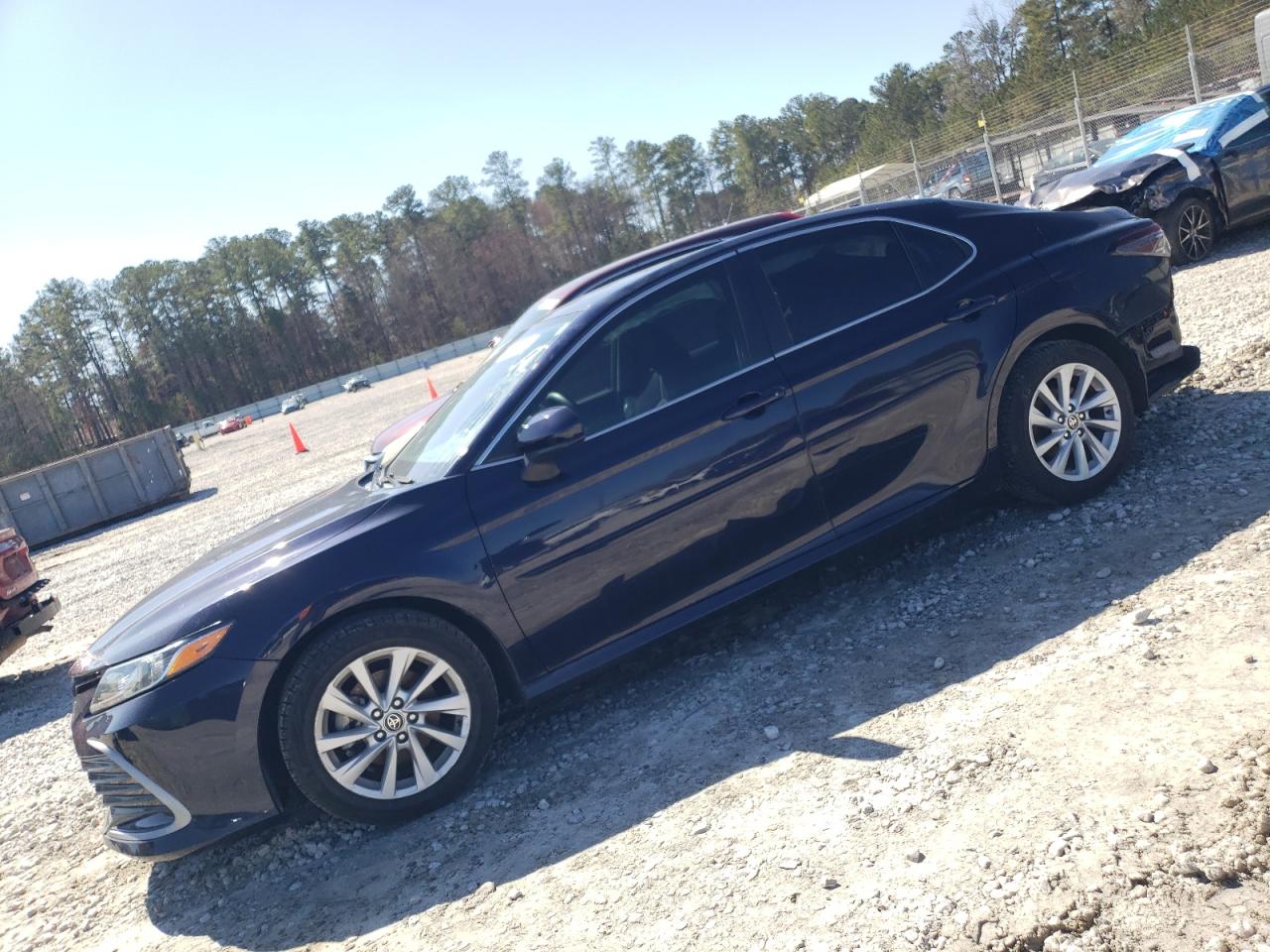TOYOTA CAMRY LE 2022
