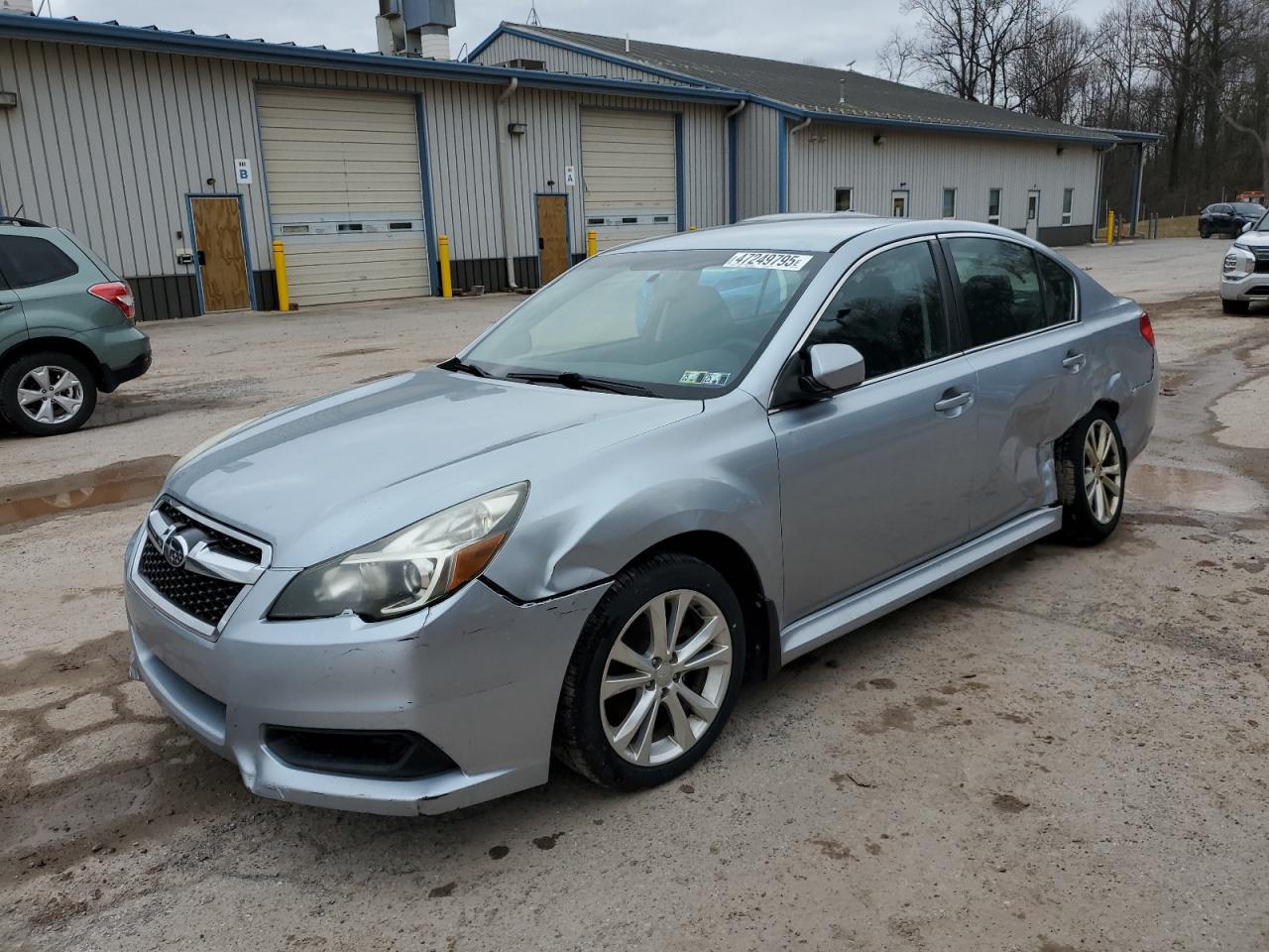 SUBARU LEGACY 2.5 2013
