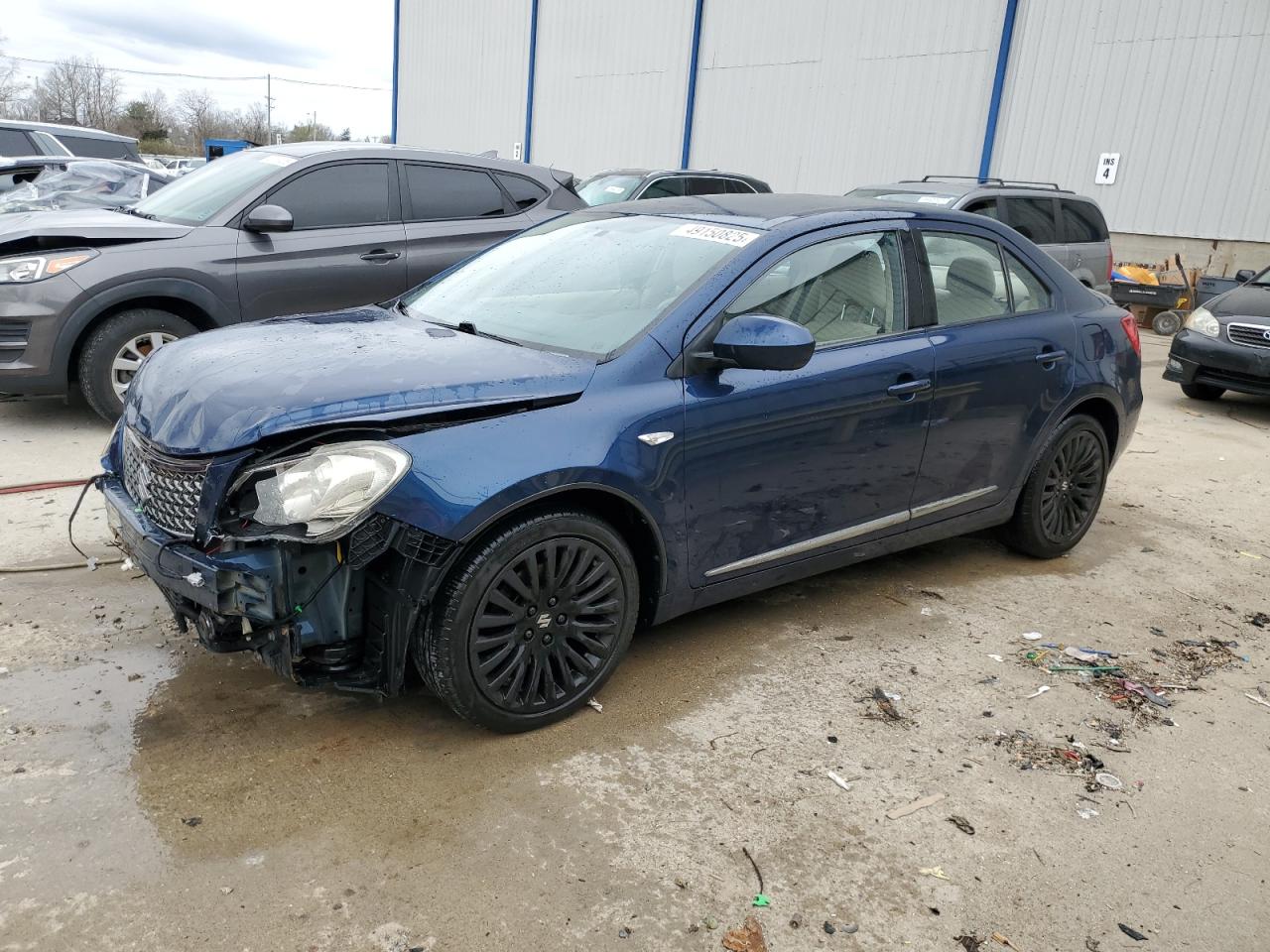 SUZUKI KIZASHI SE 2012