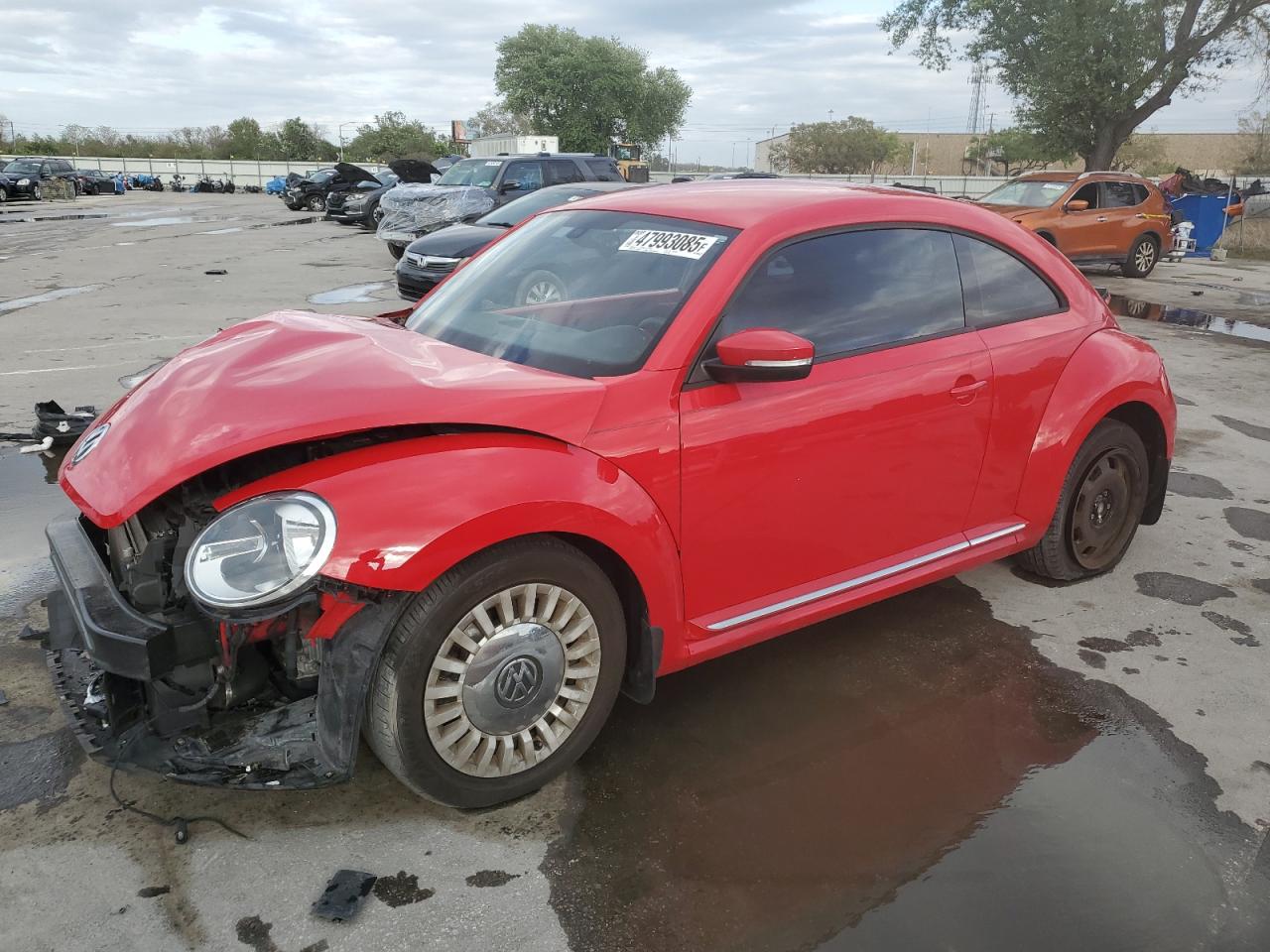 VOLKSWAGEN BEETLE SE 2016