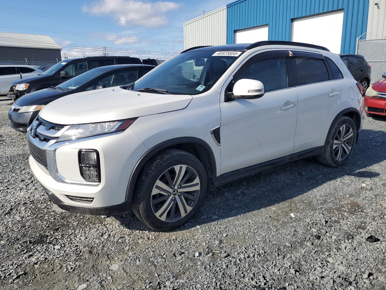MITSUBISHI RVR SE 2020