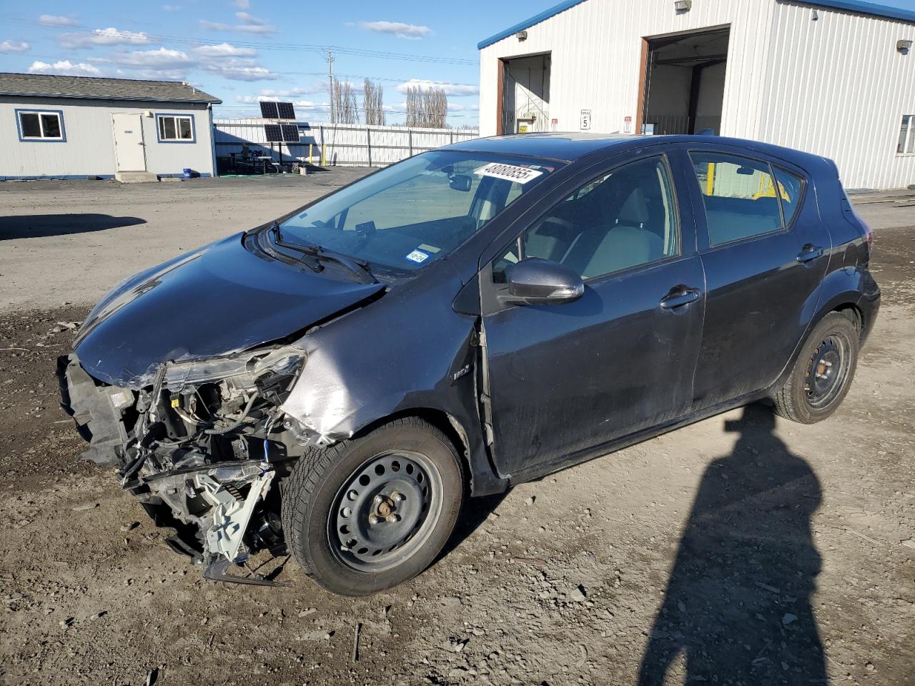 TOYOTA PRIUS C 2016