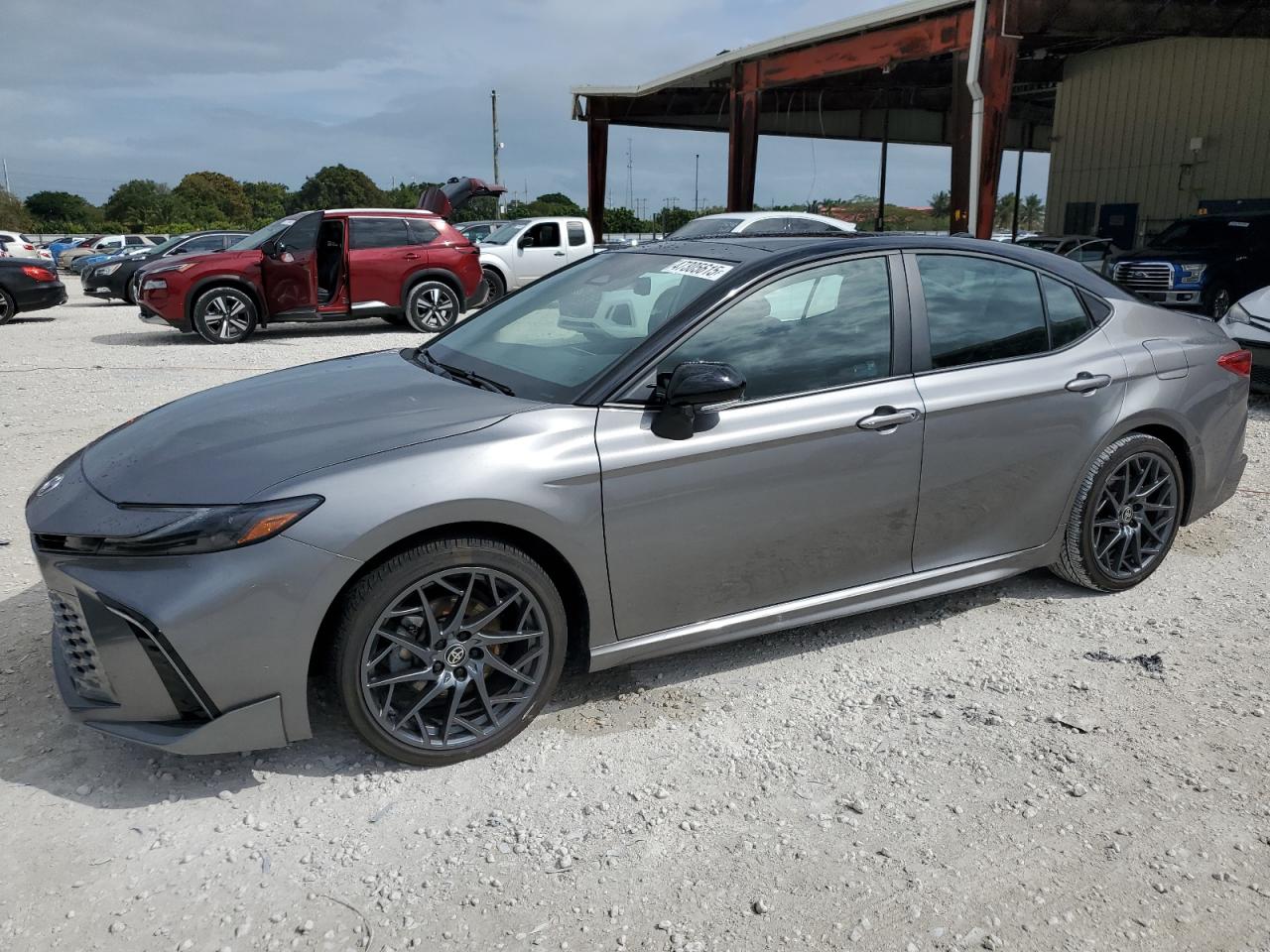 TOYOTA CAMRY XSE 2025