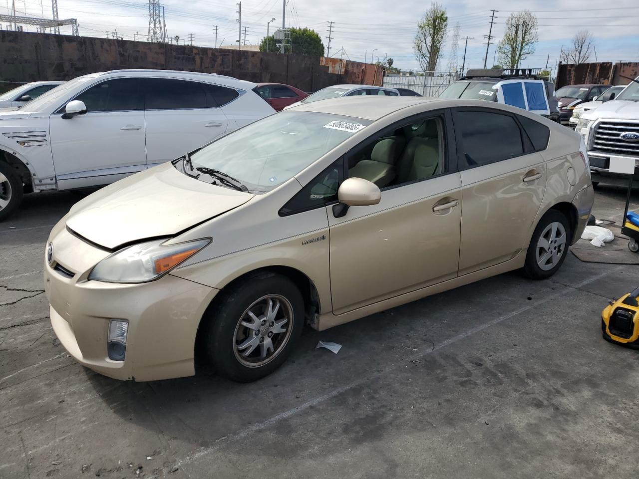 TOYOTA PRIUS 2011