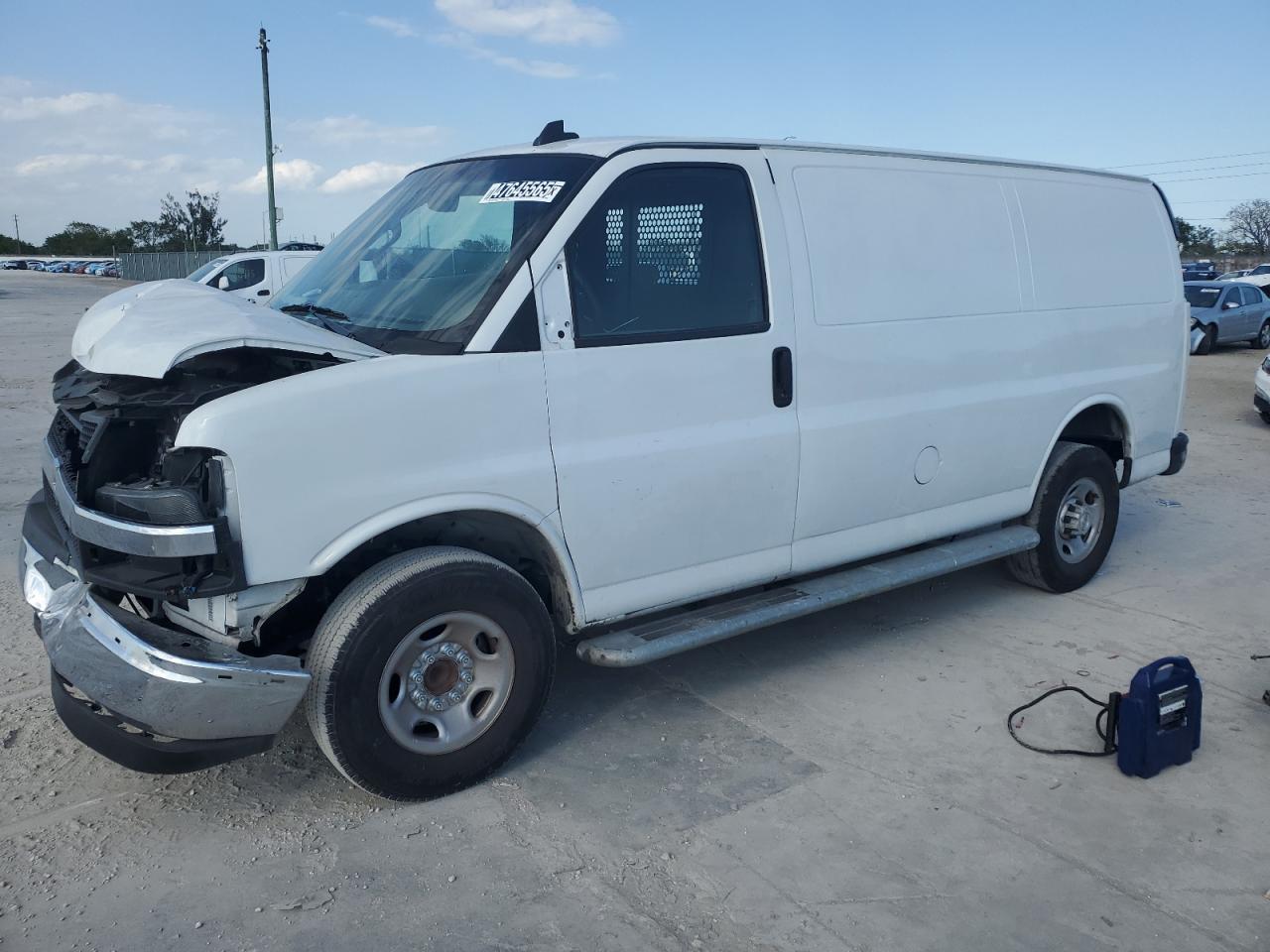 CHEVROLET EXPRESS G2 2023