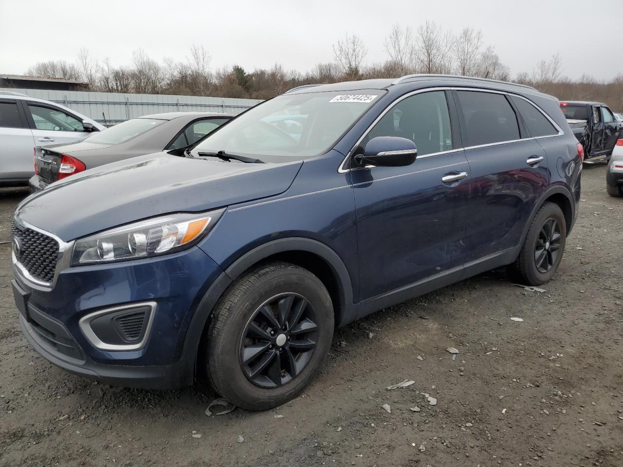 KIA SORENTO LX 2016