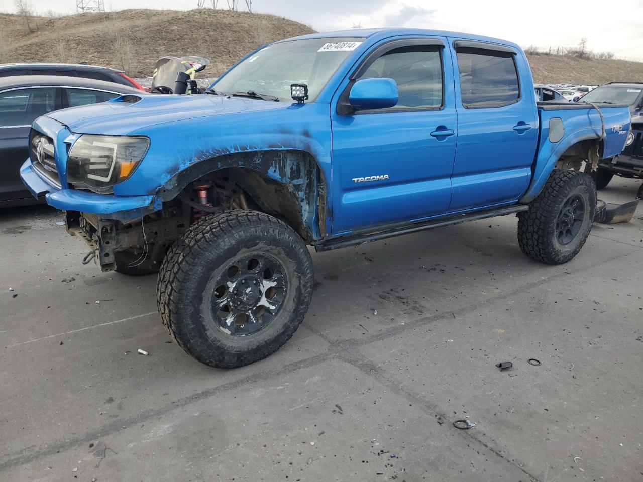 TOYOTA TACOMA DOU 2010