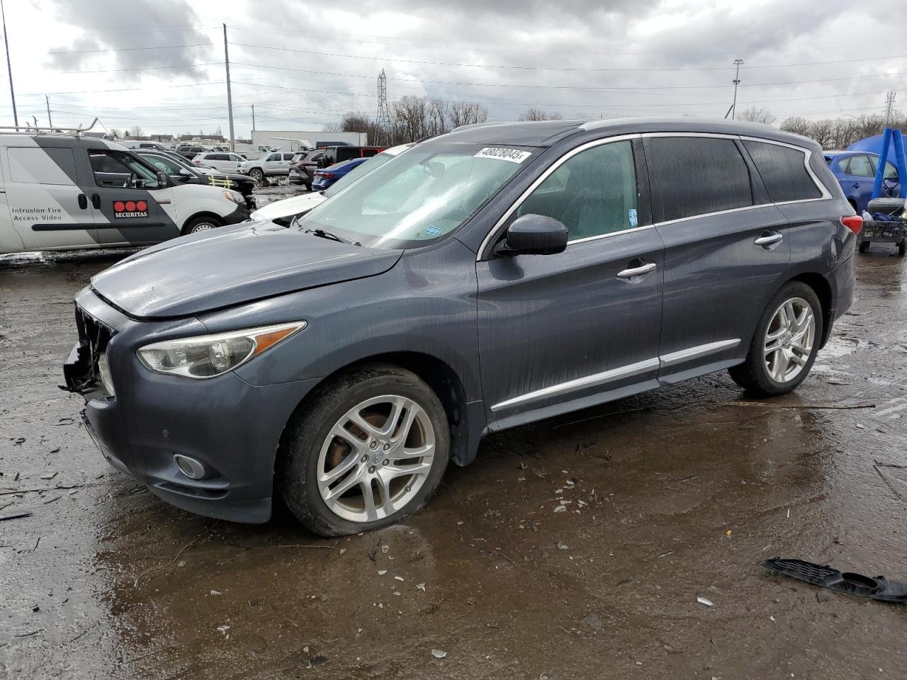 INFINITI JX35 2013
