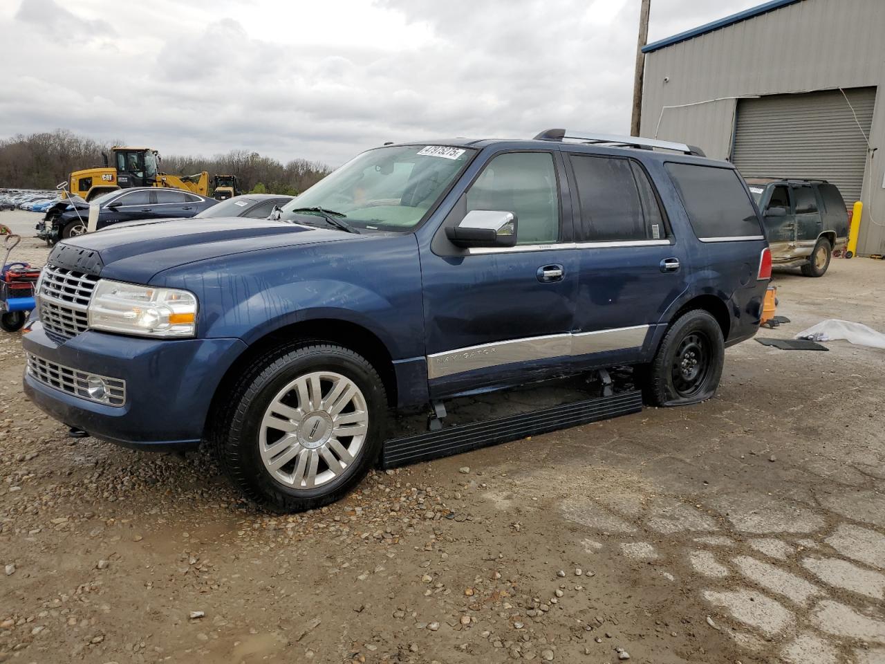 LINCOLN NAVIGATOR 2013