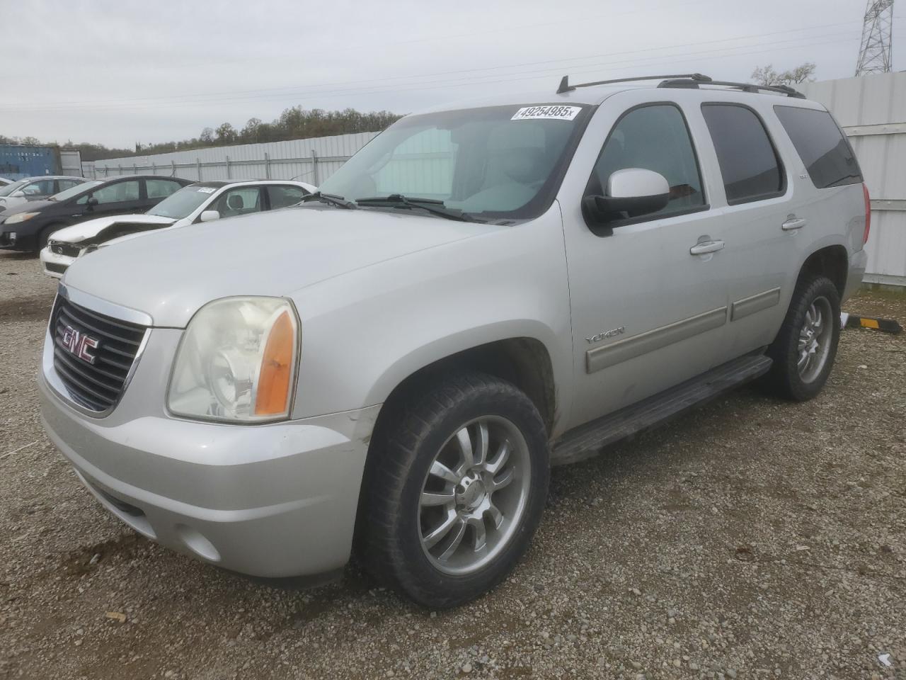 GMC YUKON SLT 2011