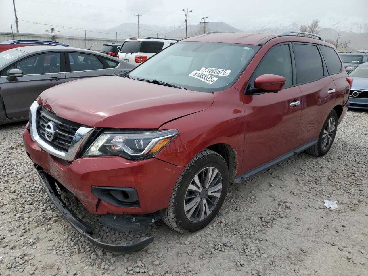 NISSAN PATHFINDER 2017