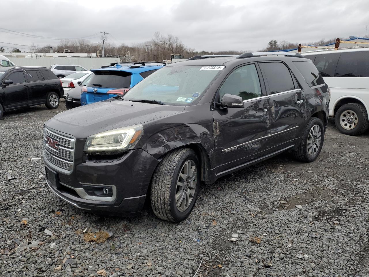 GMC ACADIA DEN 2016