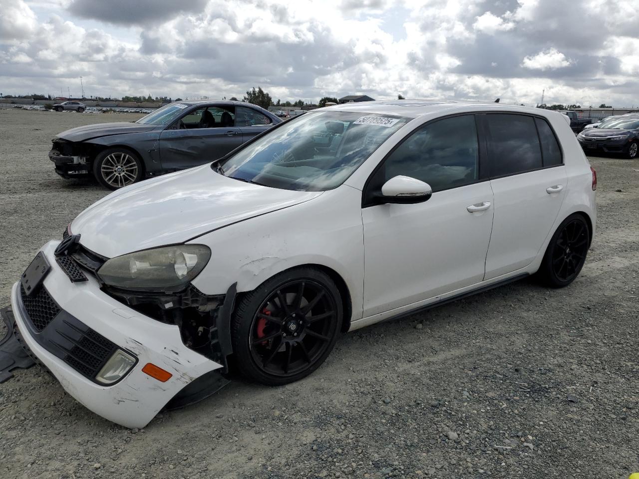 VOLKSWAGEN GTI 2011