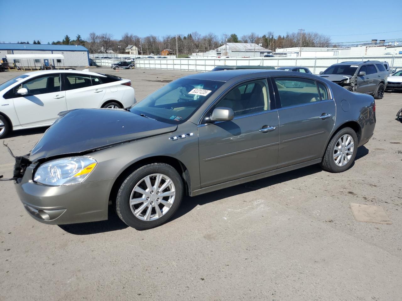 BUICK LUCERNE CX 2011