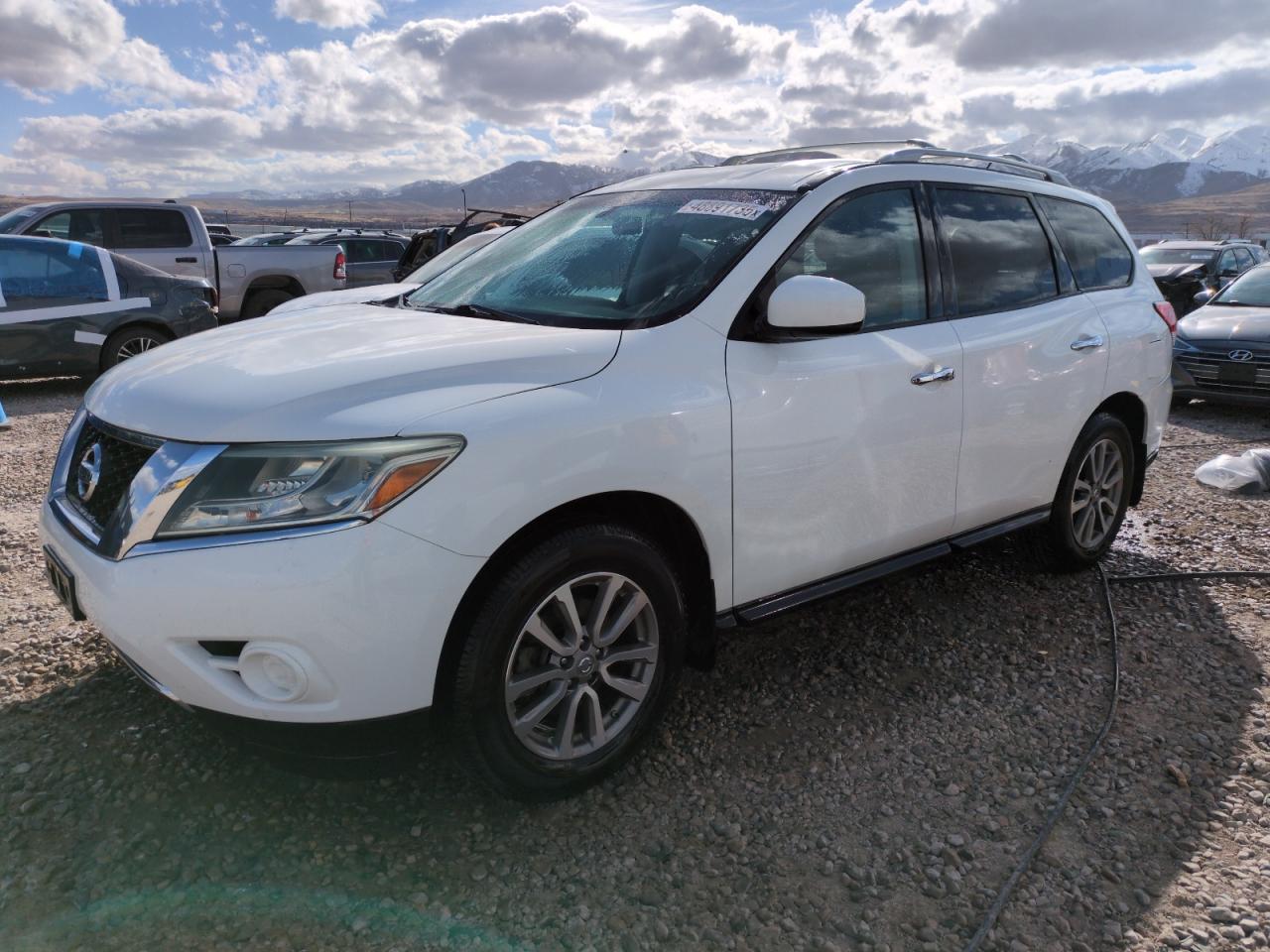 NISSAN PATHFINDER 2015