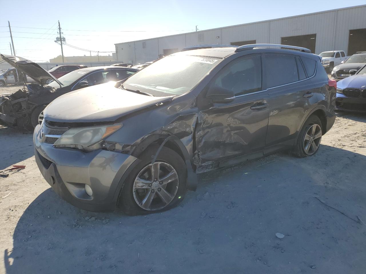 TOYOTA RAV4 XLE 2013