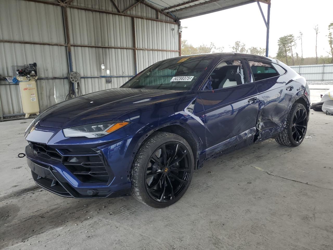 LAMBORGHINI URUS 2022