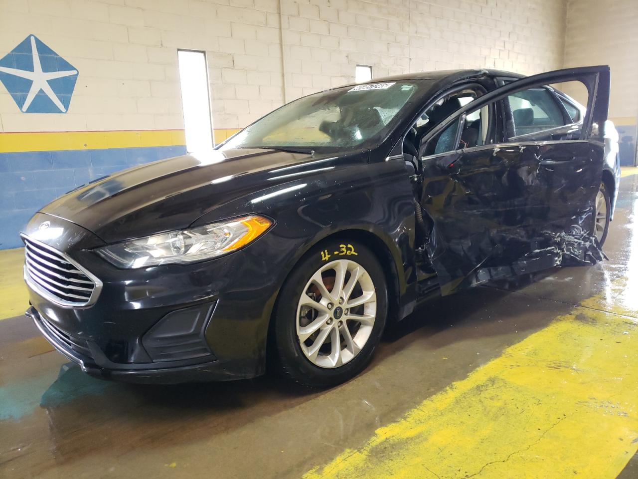 FORD FUSION SE 2020