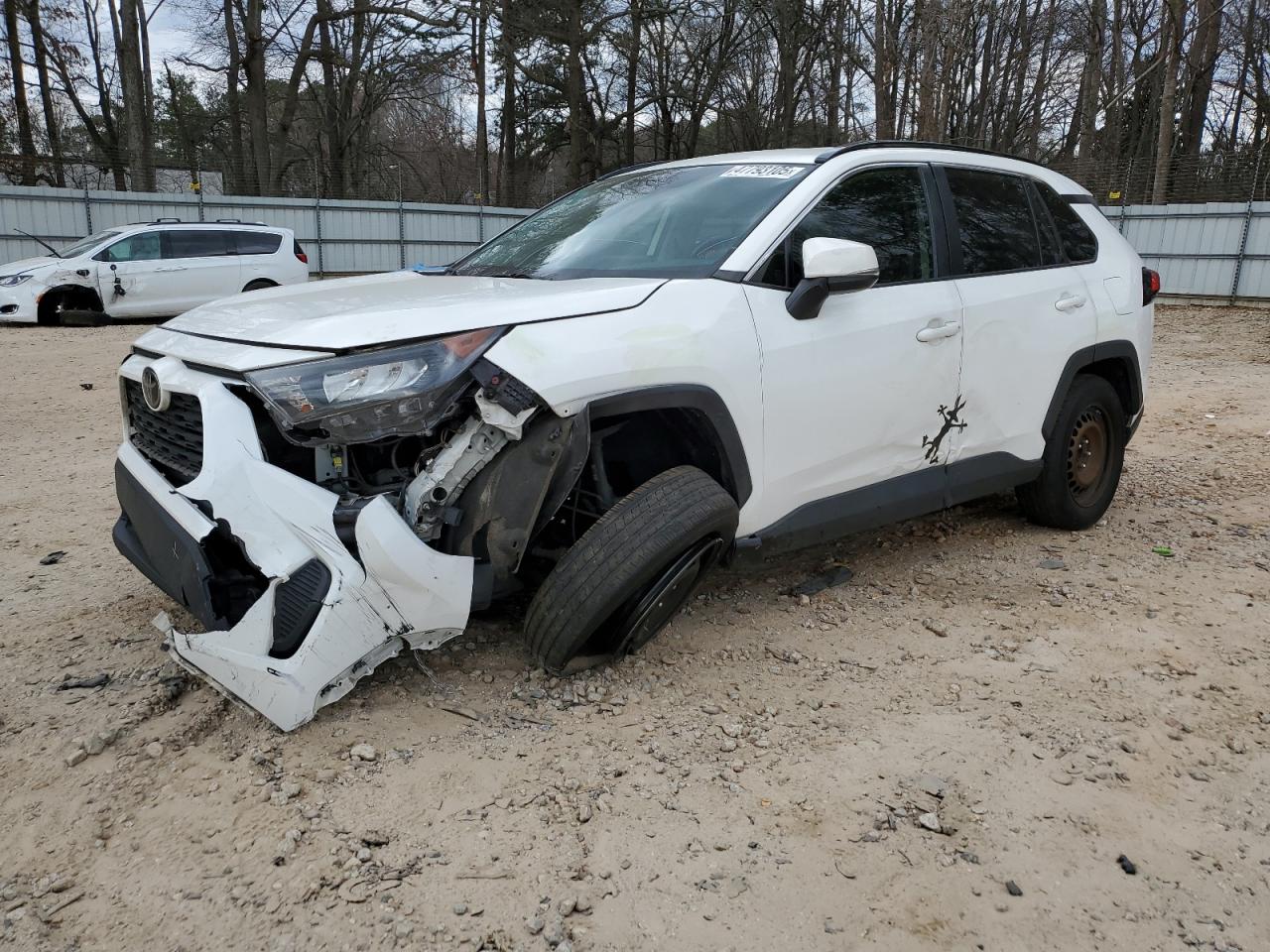 TOYOTA RAV4 LE 2019