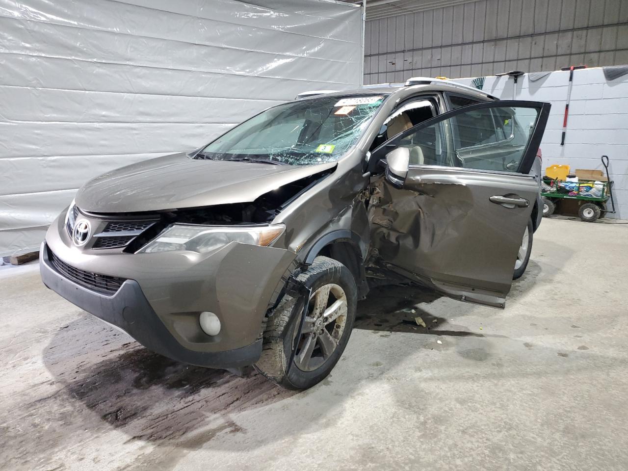 TOYOTA RAV4 XLE 2014