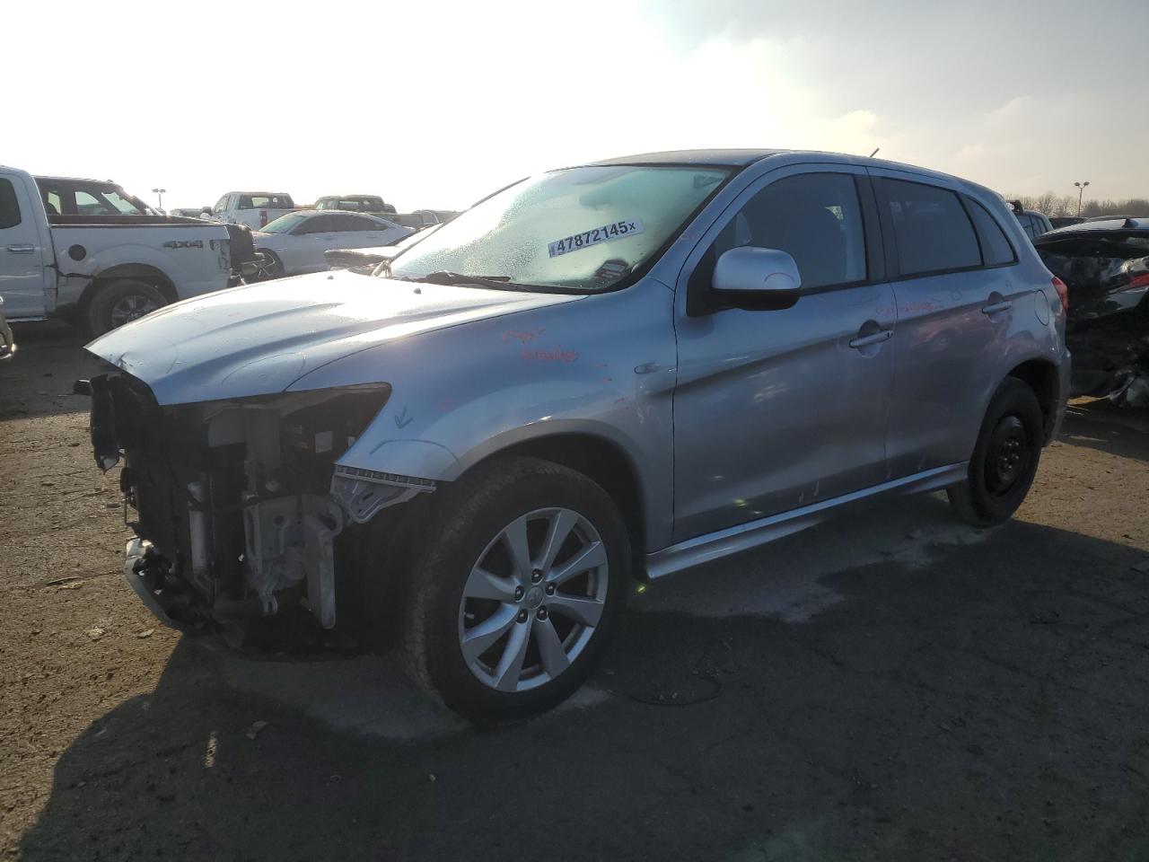 MITSUBISHI OUTLANDER 2012