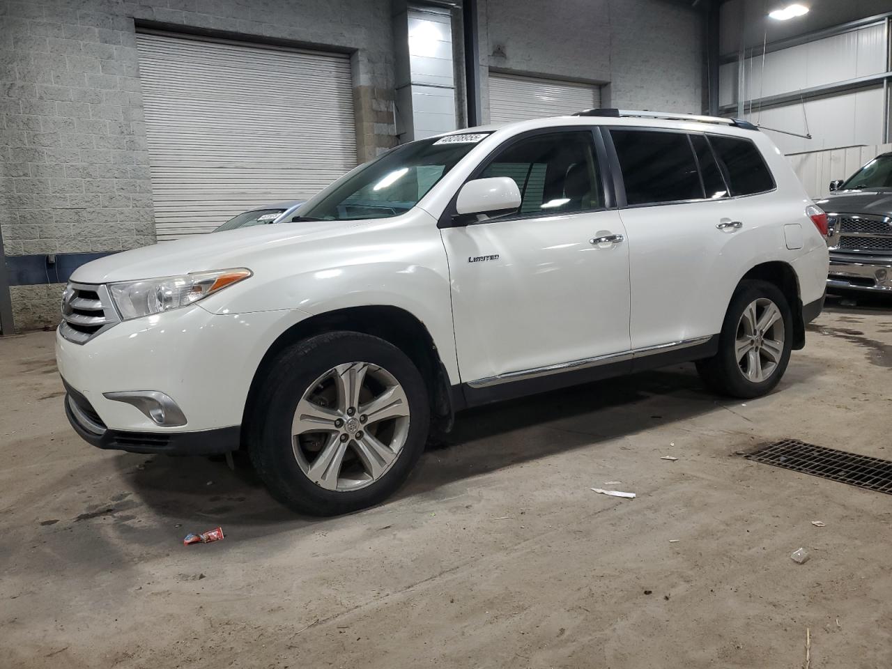 TOYOTA HIGHLANDER 2012