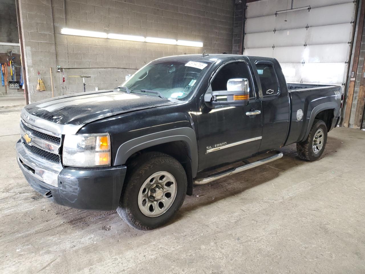 CHEVROLET SILVERADO 2011