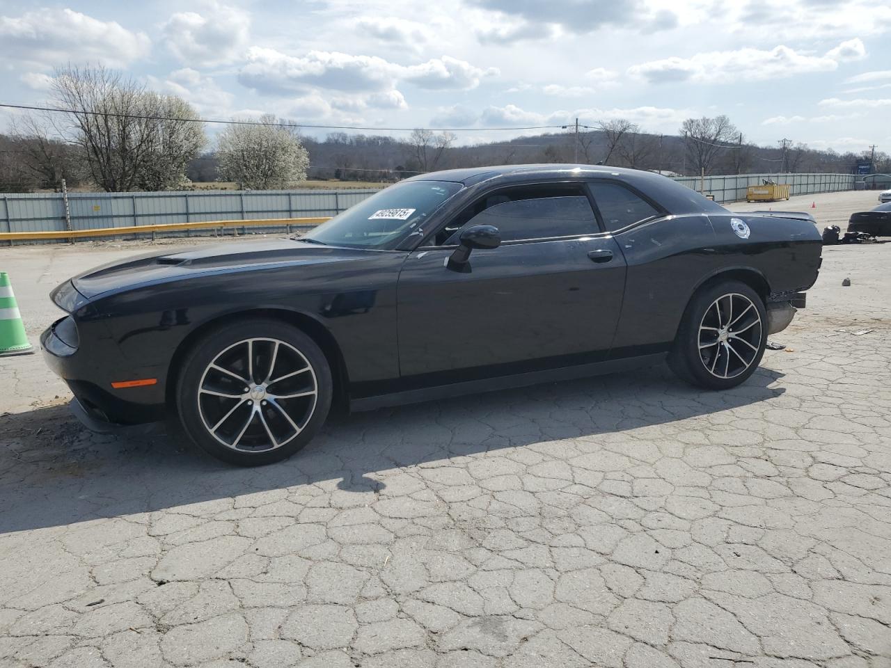 DODGE CHALLENGER 2015