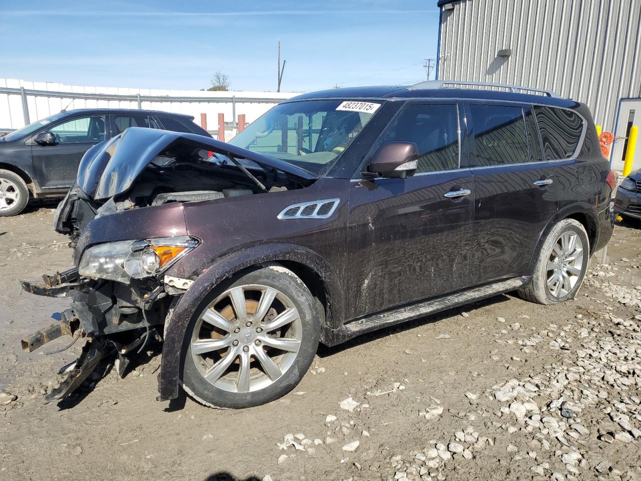 INFINITI QX56 2011