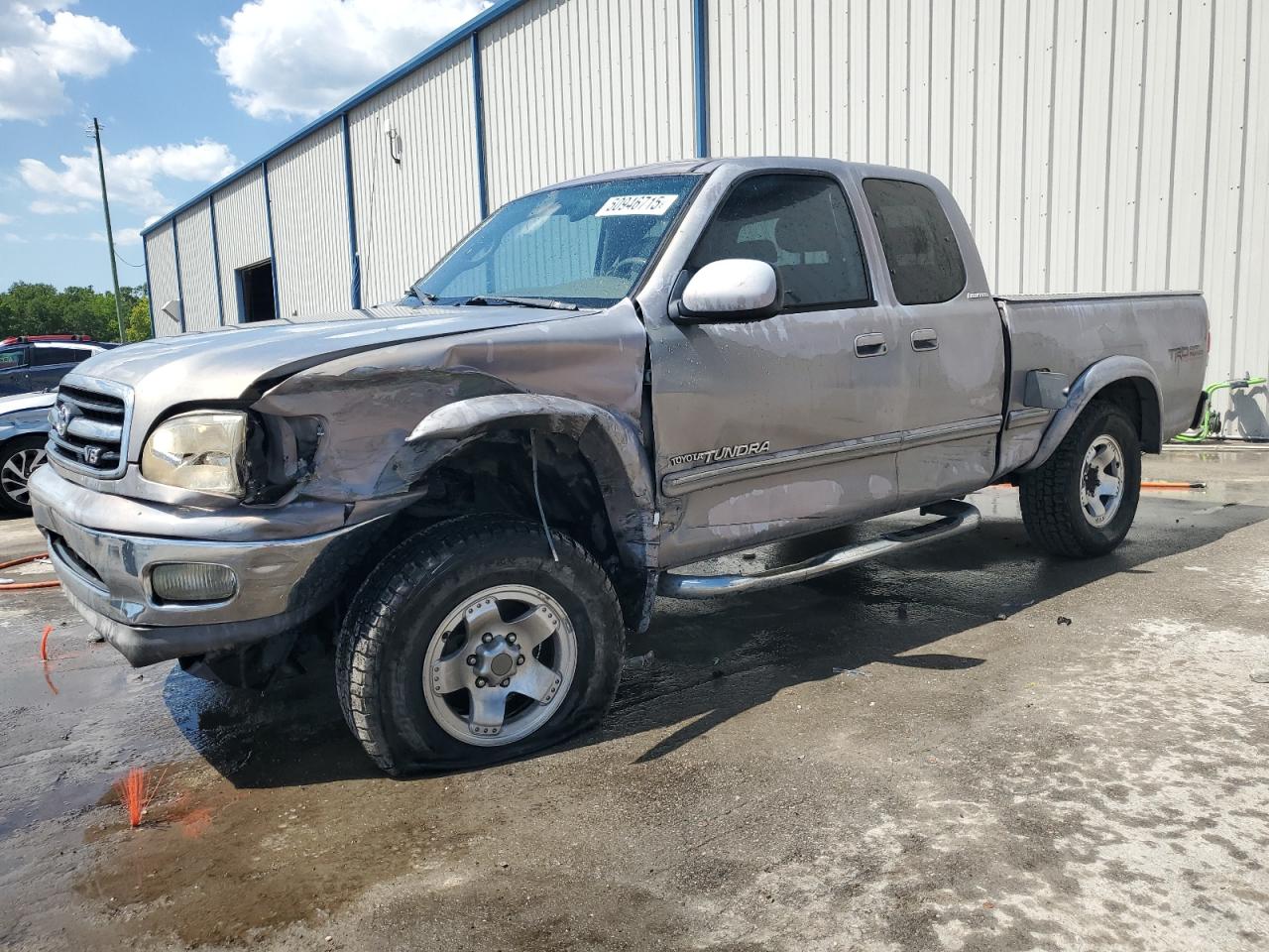 TOYOTA TUNDRA ACC 2001
