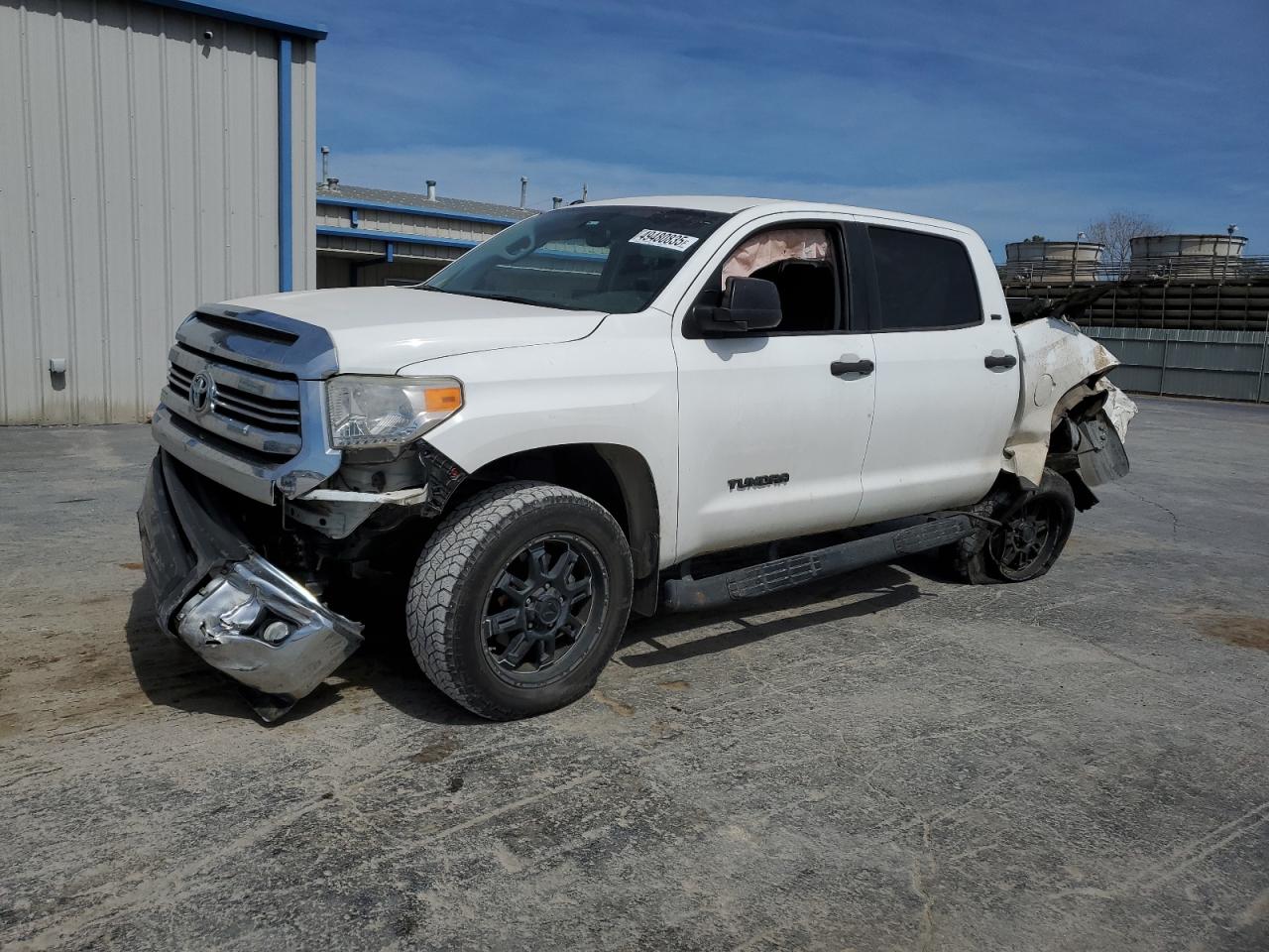 TOYOTA TUNDRA CRE 2016