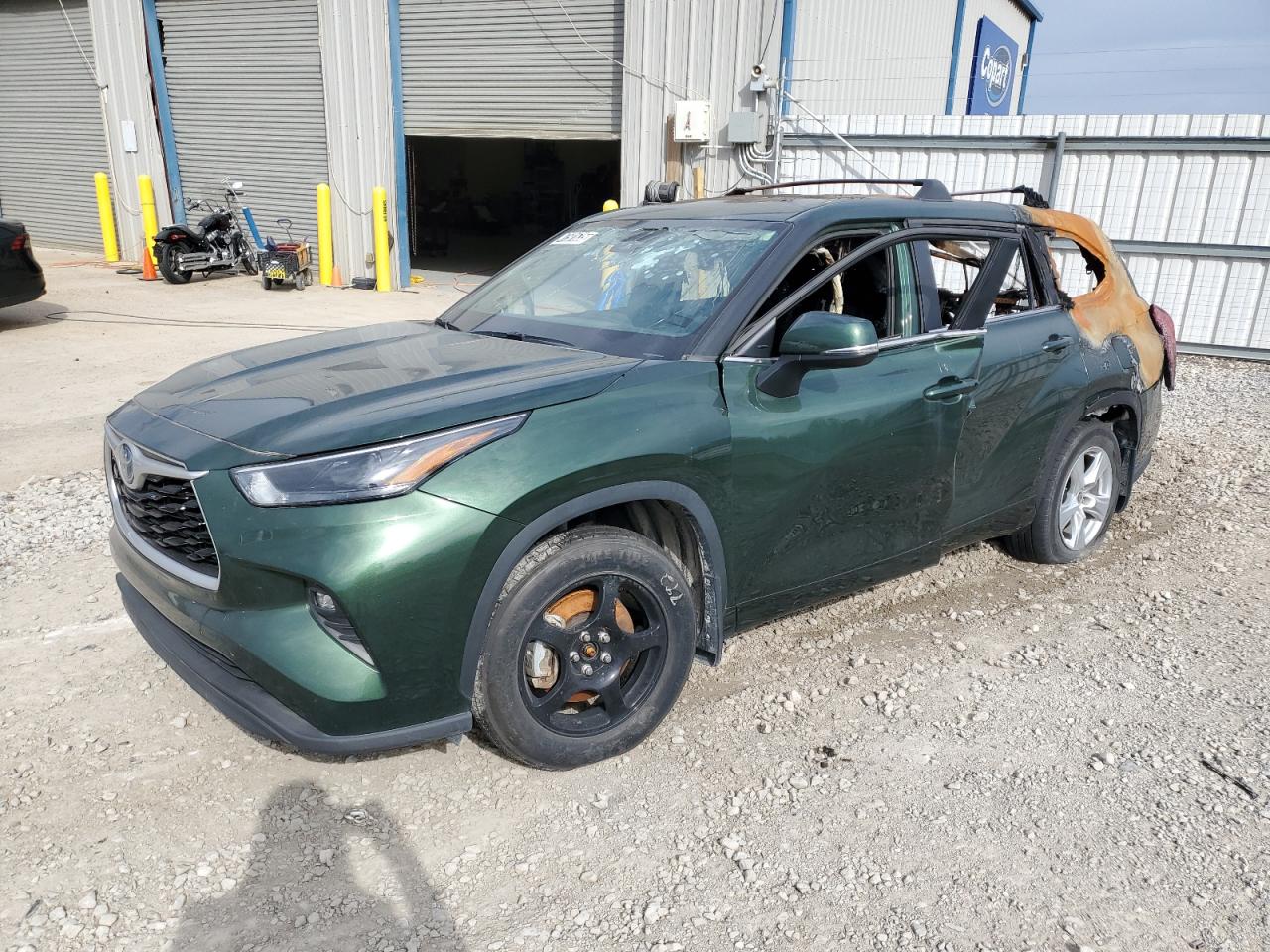 TOYOTA HIGHLANDER 2023