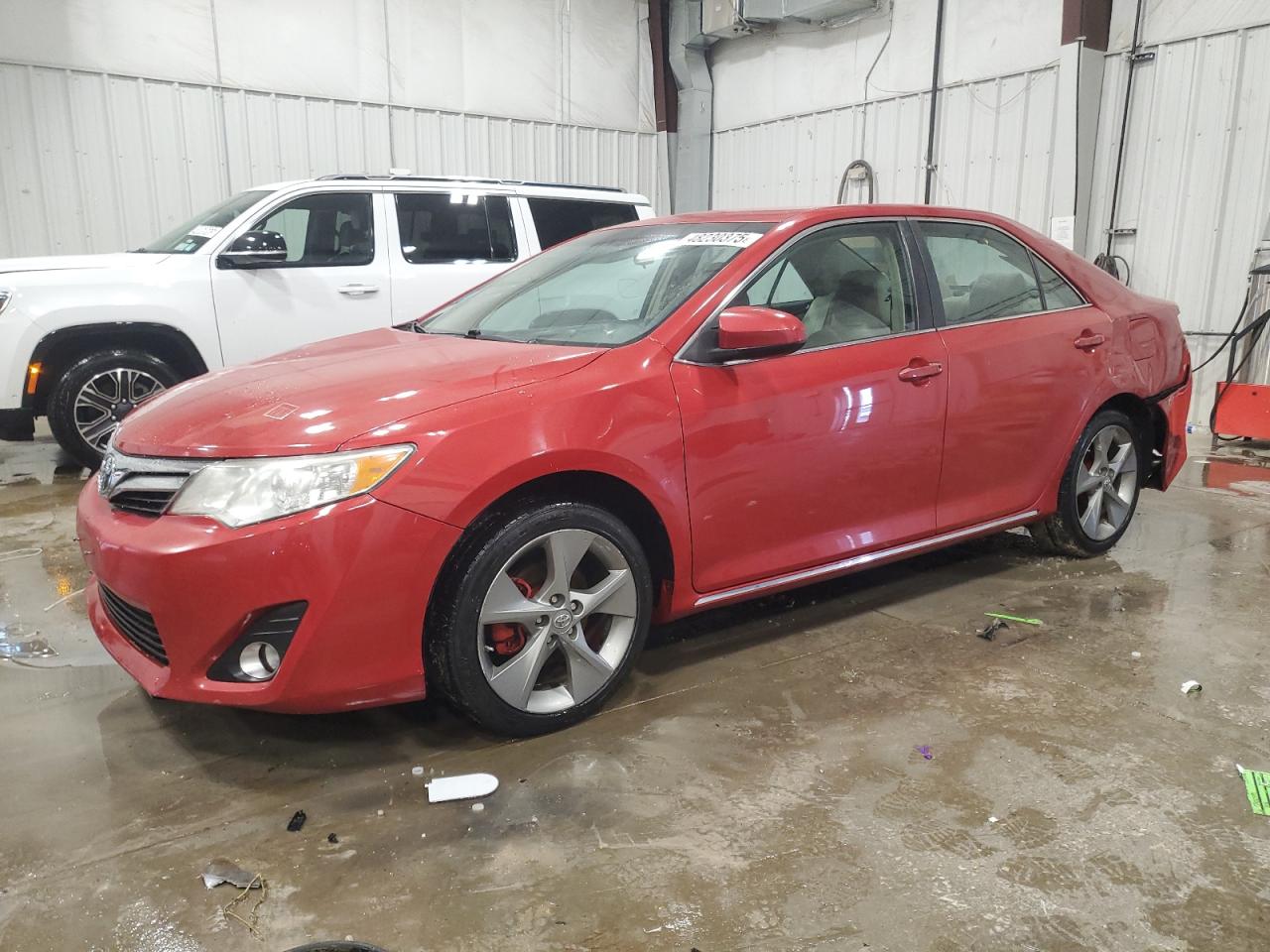 TOYOTA CAMRY L 2013