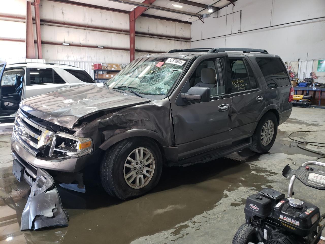 FORD EXPEDITION 2012