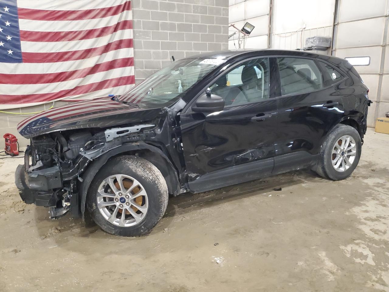 FORD ESCAPE S 2021