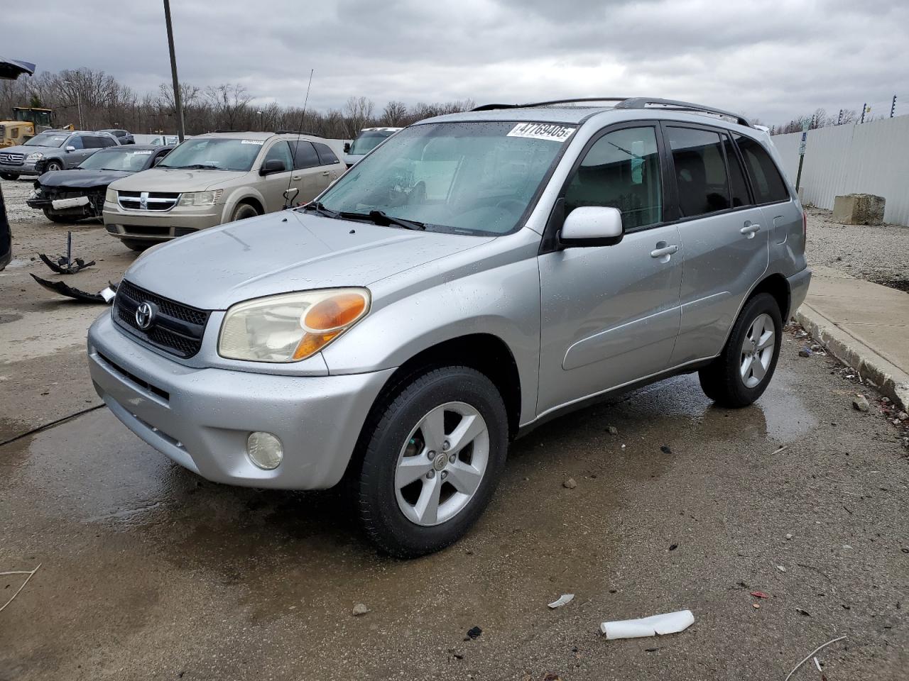 TOYOTA RAV4 2005