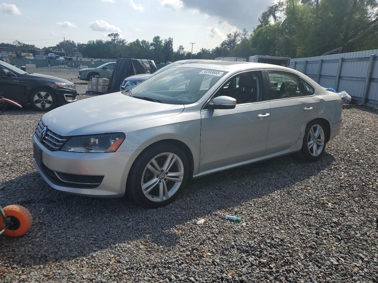VOLKSWAGEN PASSAT SE 2015