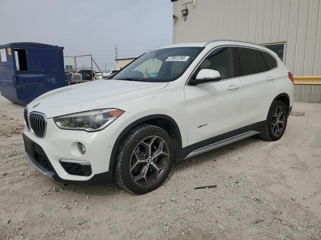BMW X1 XDRIVE2 2016