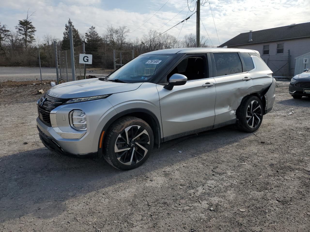 MITSUBISHI OUTLANDER 2022